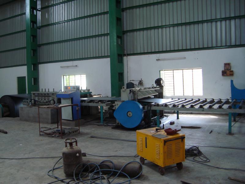 CUT TO LENGTH MACHINE- 2000X 4.MM
